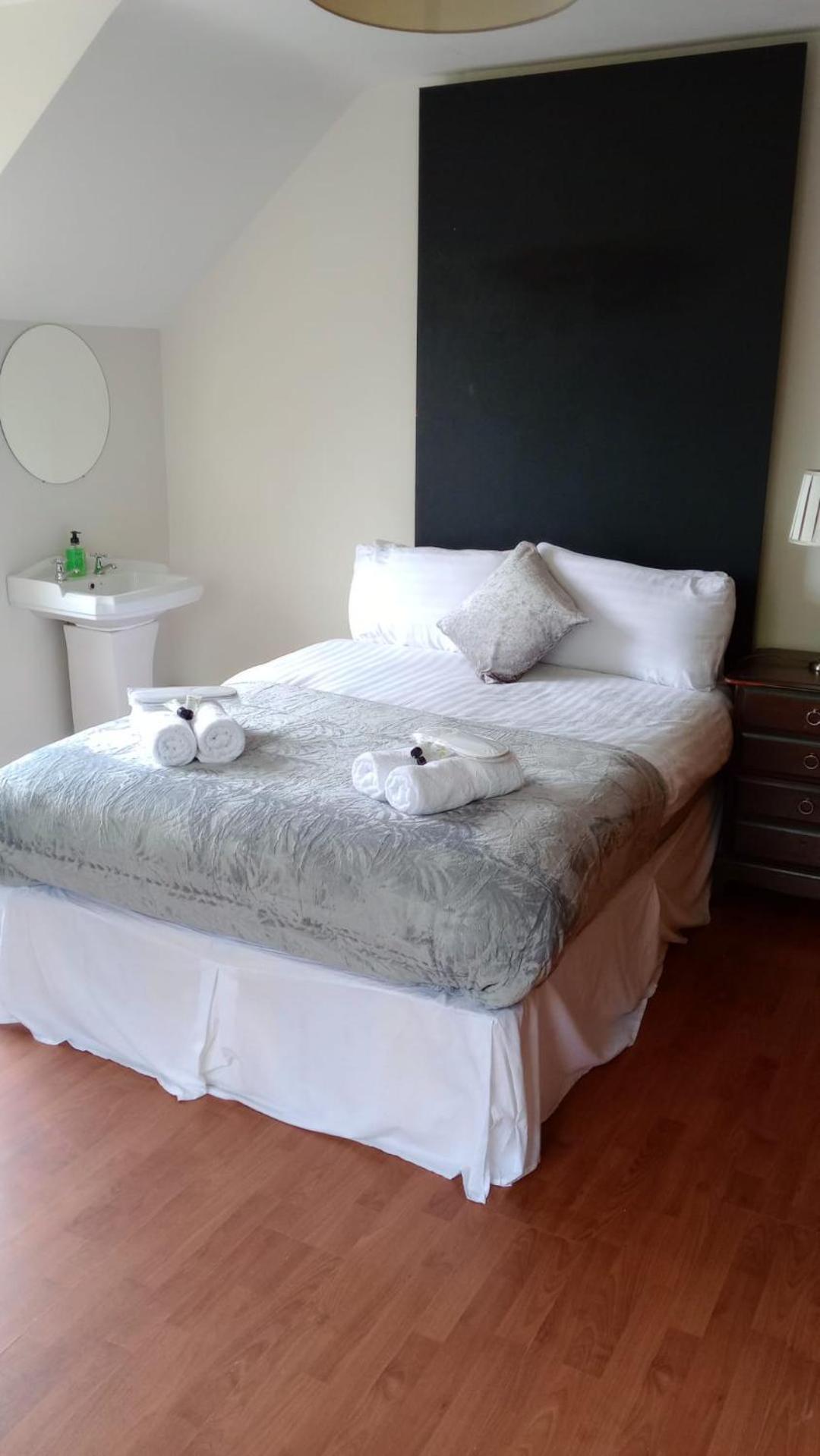 Tullynacrunat Lodge Касълблейни Екстериор снимка